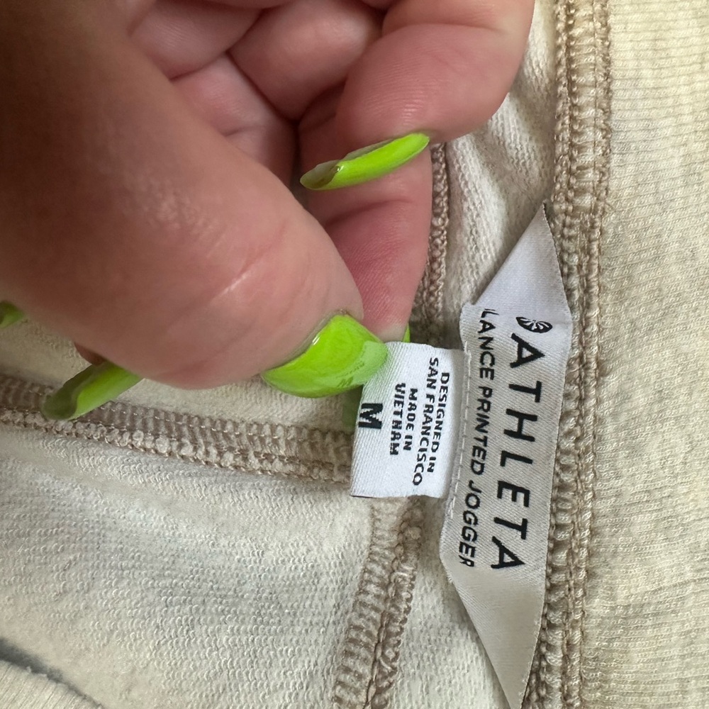 Athleta Beige Camouflage Joggers - Picture 3 of 4